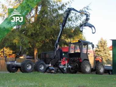 Malotraktor a vyvážečka